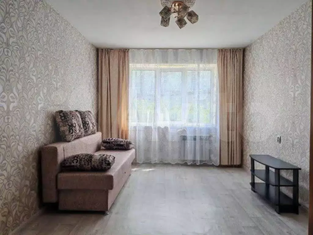 2-к. квартира, 50 м, 7/10 эт. - Фото 0