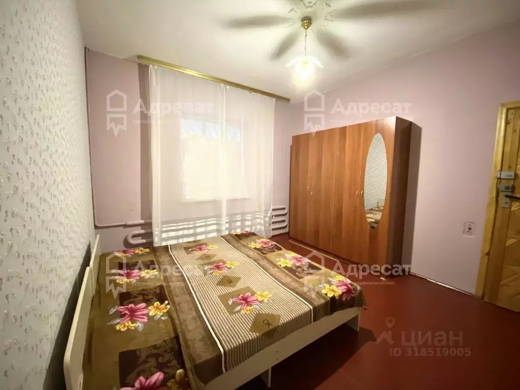 Дом в Волгоградская область, Волгоград Эльтонская ул. (110 м) - Фото 1