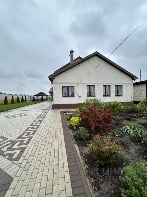 Дом в Воронежская область, Хохольский рп ул. Свободы (219 м) - Фото 0