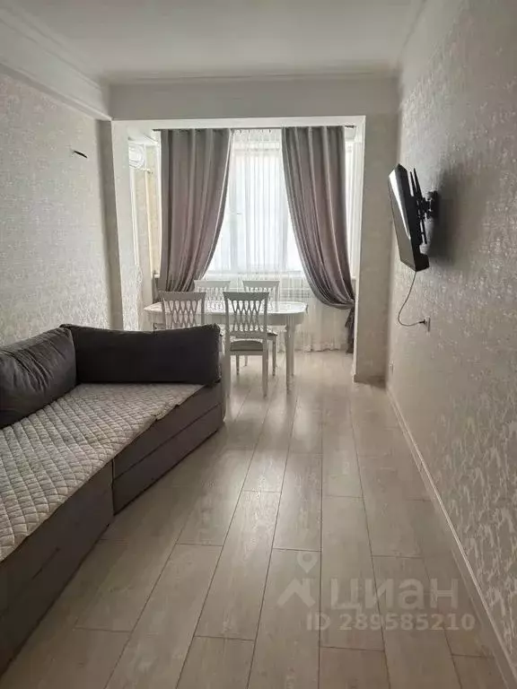 2-к кв. Дагестан, Каспийск просп. М. Омарова, 20 (70.0 м) - Фото 0