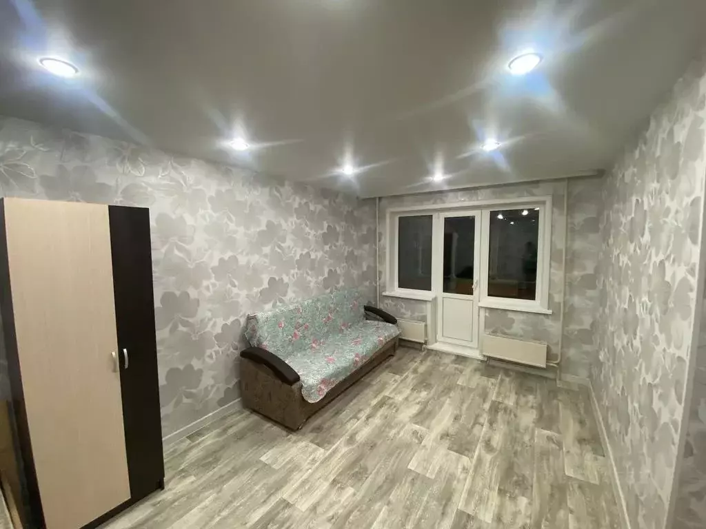 1-к кв. Кемеровская область, Междуреченск ул. Лазо, 38 (36.0 м) - Фото 1