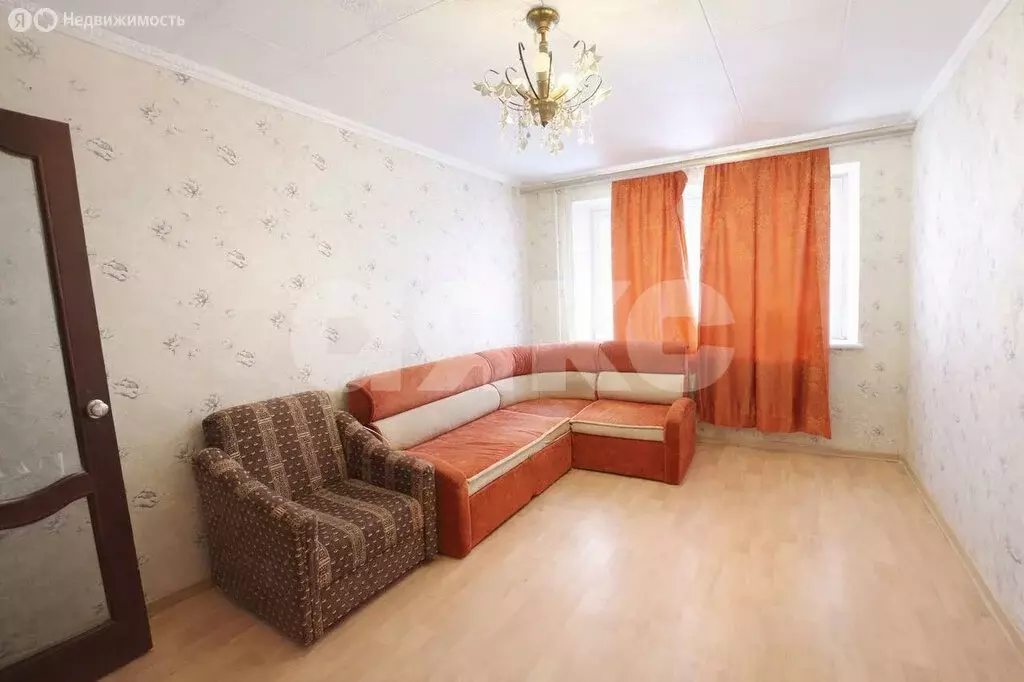 3-комнатная квартира: посёлок Электроизолятор, 14 (57.8 м) - Фото 1