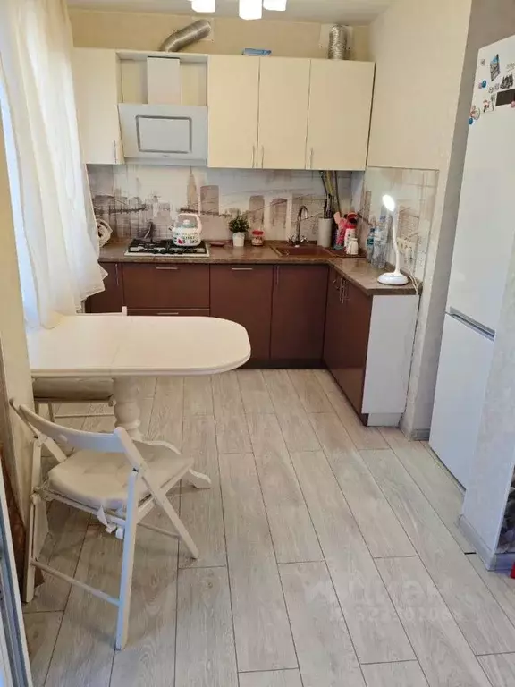 2-к кв. Калужская область, Калуга ул. Марата, 1 (53.0 м) - Фото 1