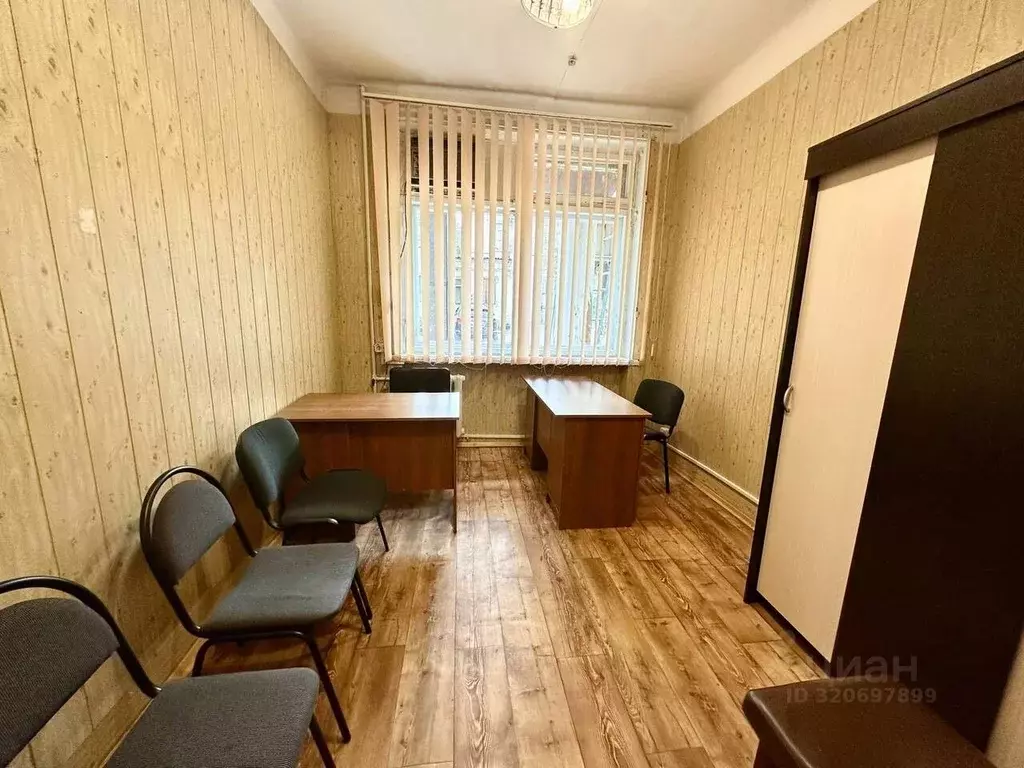 Помещение свободного назначения в Севастополь ул. Кулакова, 58 (15 м) - Фото 0