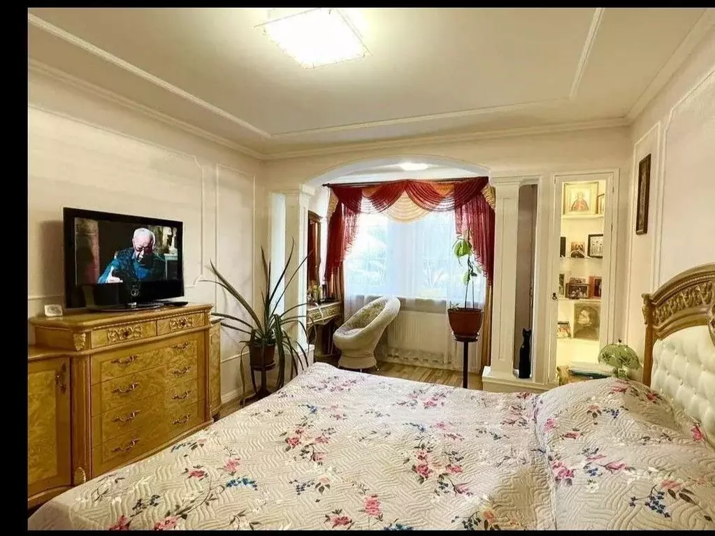 2-к кв. Севастополь просп. Античный, 15А (64.3 м) - Фото 0