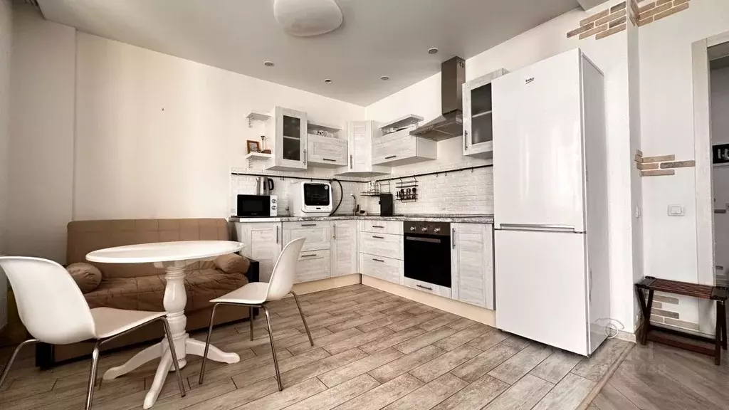 1-к кв. Московская область, Химки 9 Мая ул., 21к3 (38.6 м) - Фото 0