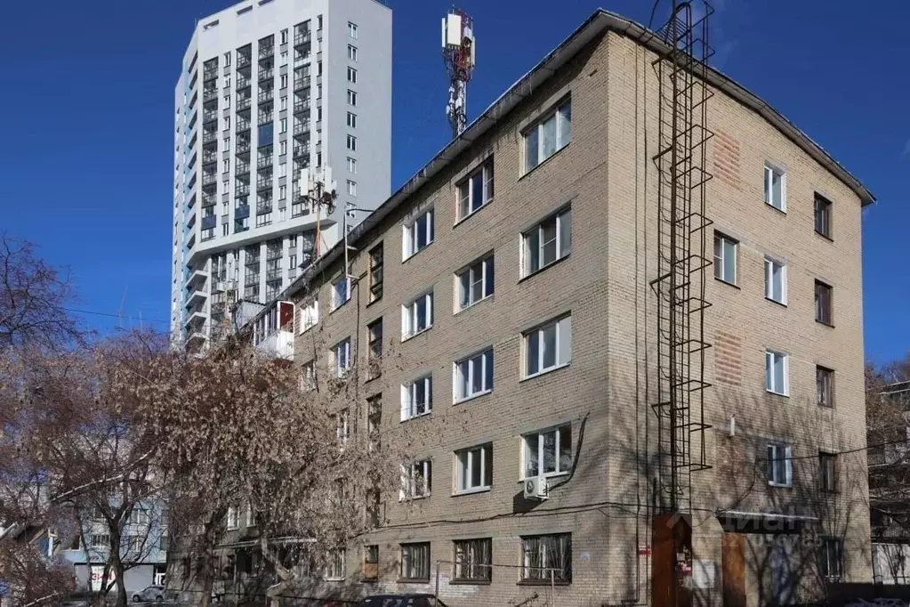 Комната Свердловская область, Екатеринбург ул. Стрелочников, 1 - Фото 1