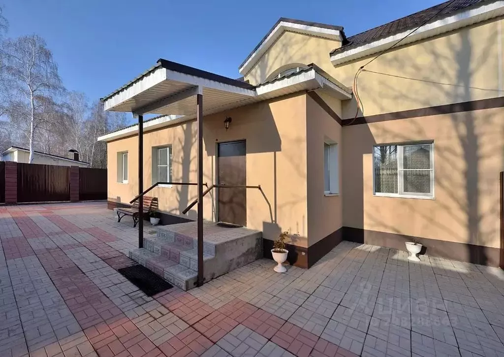 Дом в Башкортостан, Абзелиловский район, Ташбулатовский сельсовет, д. ... - Фото 1