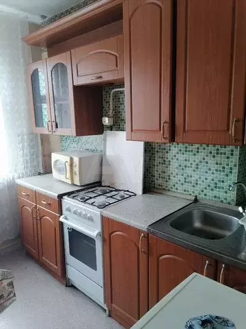 1-к. квартира, 32 м, 4/10 эт. - Фото 0