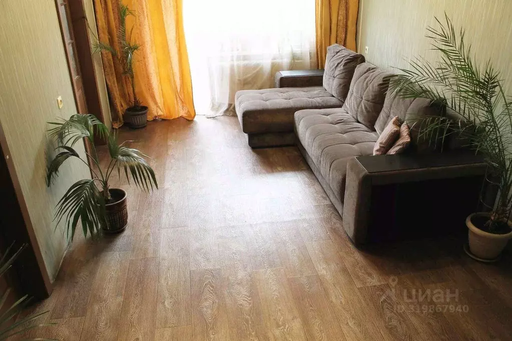 3-к кв. Хакасия, Абакан ул. Герцена, 14 (60.3 м) - Фото 0