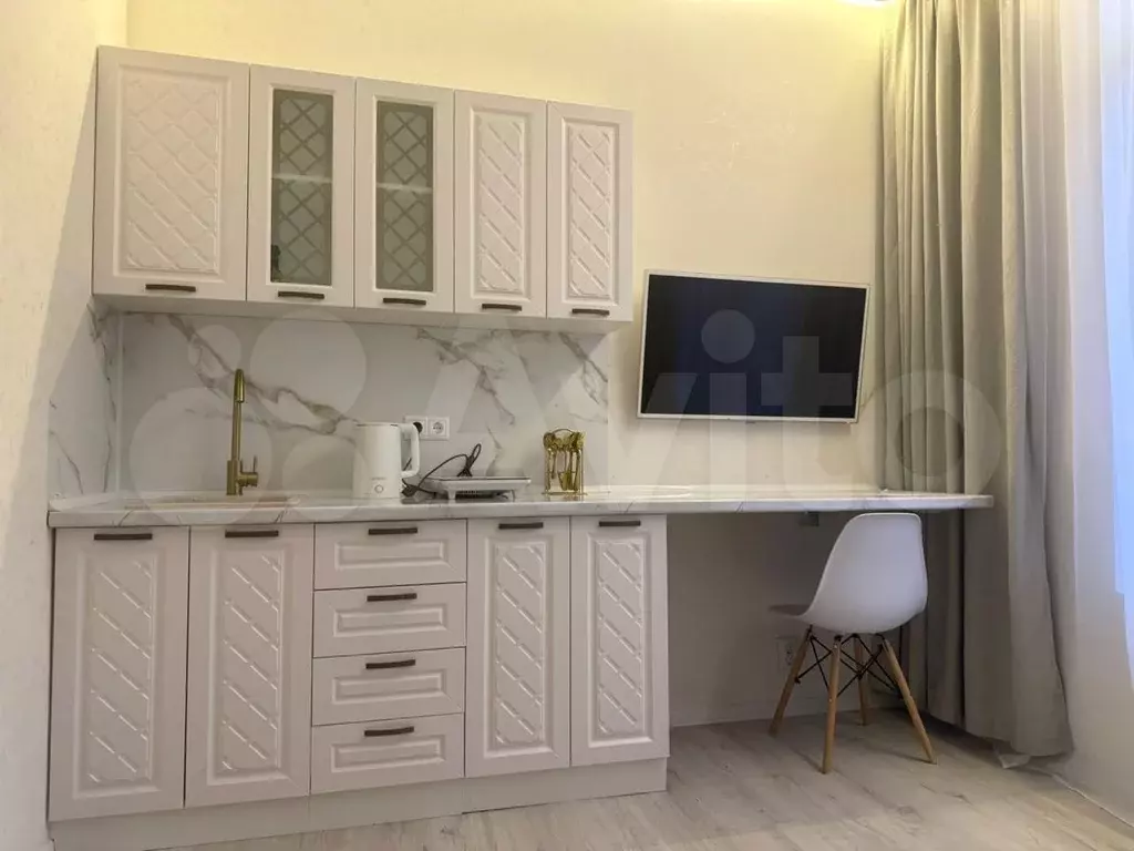 Апартаменты-студия, 18 м, 3/3 эт. - Фото 0