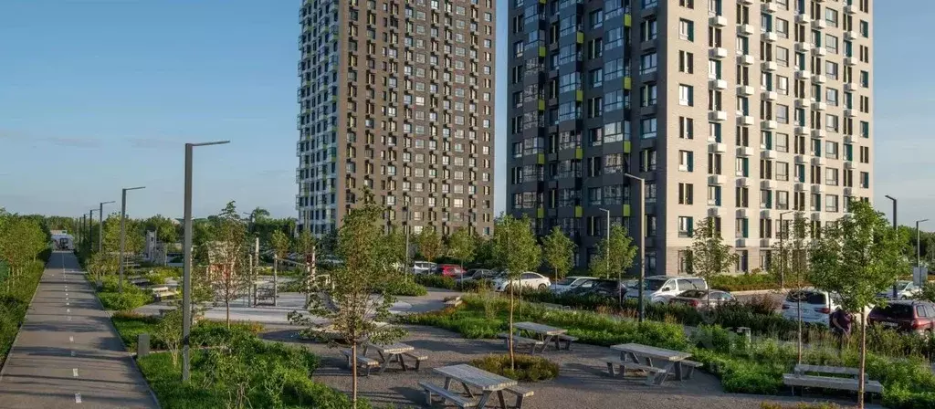 Гараж в Тюменская область, Тюмень Озерный парк жилой комплекс (13 м) - Фото 2