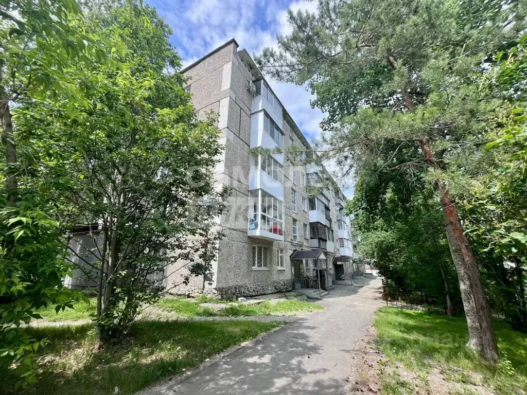1-к кв. Свердловская область, Серов ул. Льва Толстого, 40 (31.8 м) - Фото 0