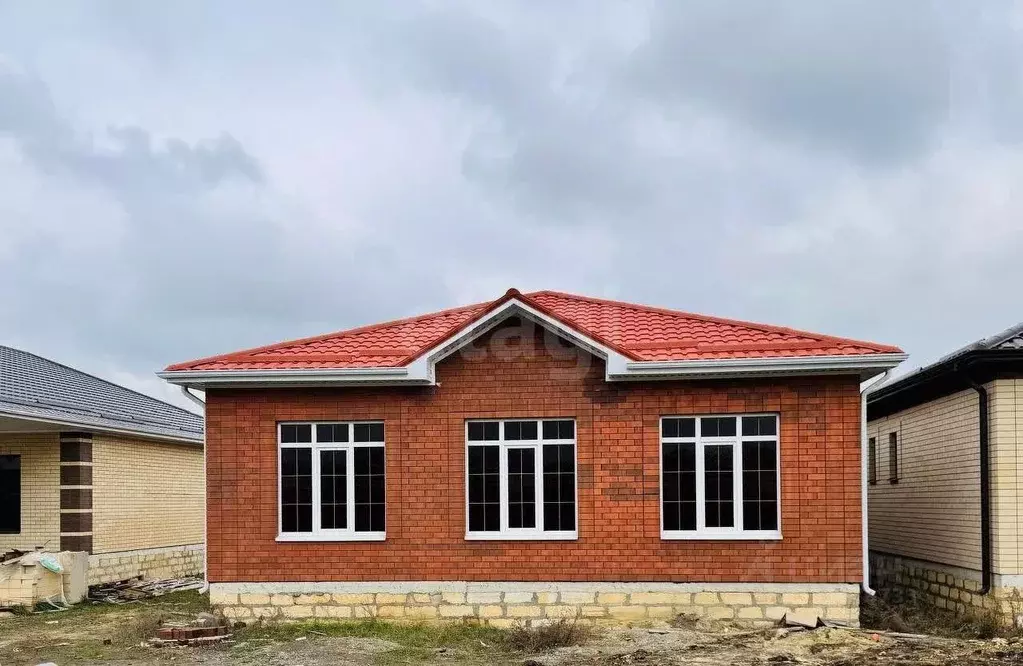 Дом в Ставропольский край, Михайловск Шпаковский район, ул. Софьи ... - Фото 1