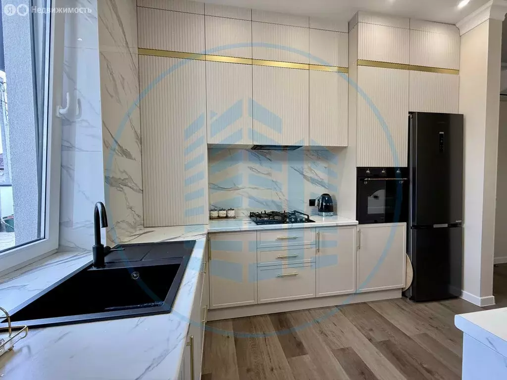 Дом в Ессентуки, Поэтическая улица (150 м) - Фото 2