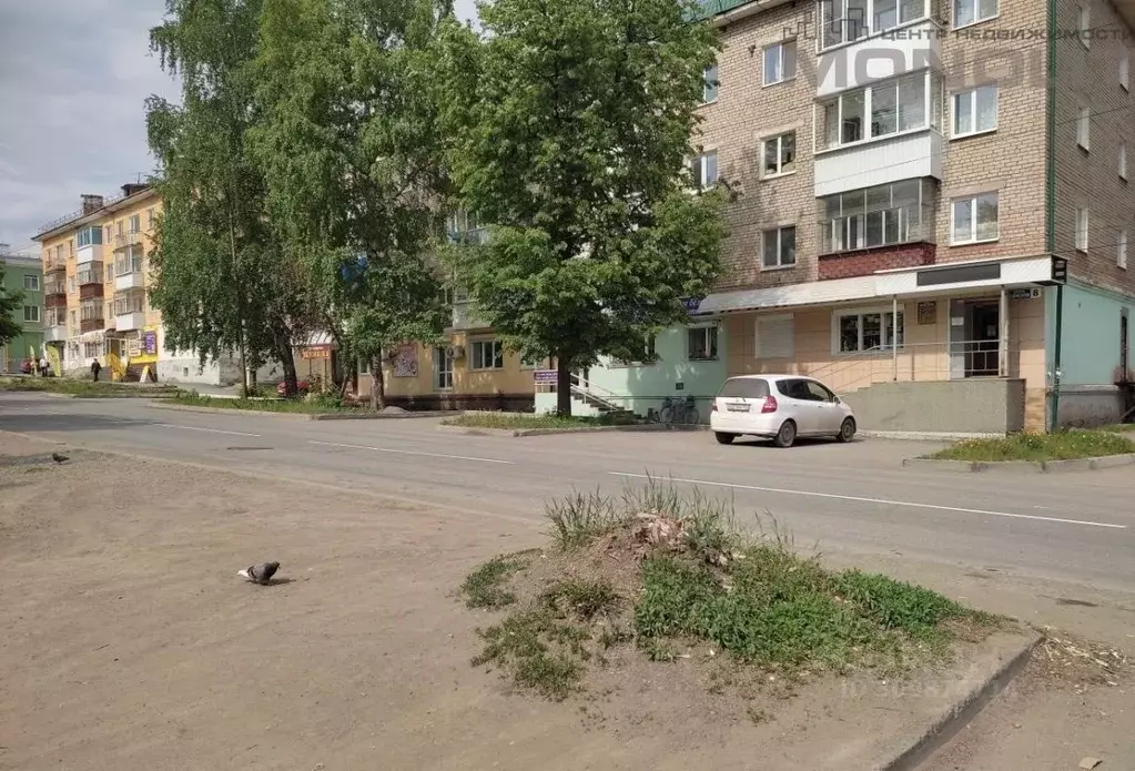 Торговая площадь в Свердловская область, Кушва ул. Союзов, 8 (87 м) - Фото 1
