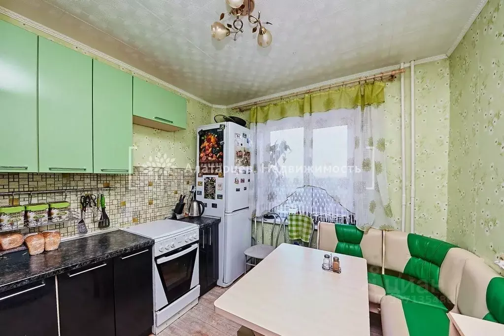 4-к кв. Томская область, Томск ул. Клюева, 18 (79.0 м) - Фото 0