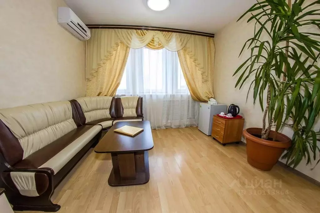 Комната Приморский край, Владивосток Океанский просп., 15А (18.0 м) - Фото 1