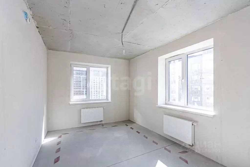 2-к кв. Тюменская область, Тюмень ул. Андрея Кореневского, 7 (72.28 м) - Фото 0