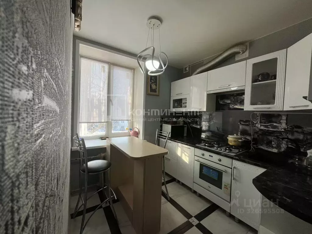 3-к кв. Владимирская область, Ковров Либерецкая ул., 1 (61.4 м) - Фото 1