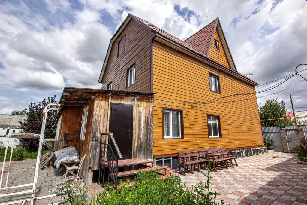 Дом в Новосибирская область, Новосибирский район, с. Верх-Тула ул. ... - Фото 1