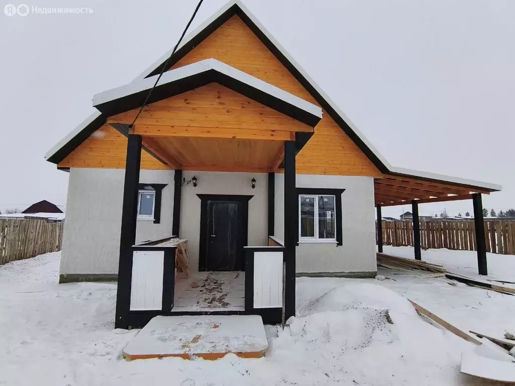 Дом в село Урик, Степной переулок (160 м) - Фото 1