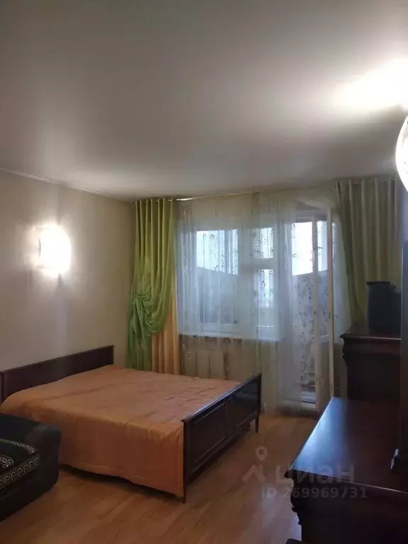 2-к кв. Липецкая область, Липецк бул. Имени Павла Шубина, 13 (70.0 м) - Фото 1
