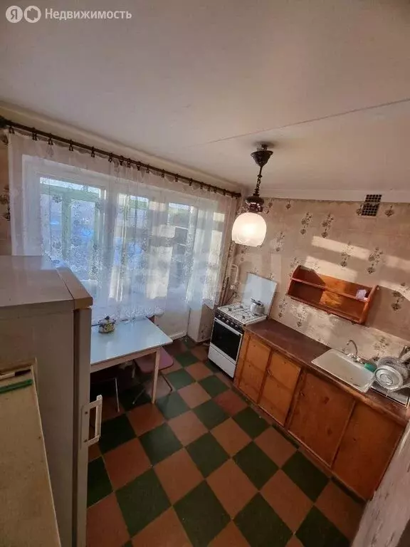 2-комнатная квартира: Энгельс, 2-й микрорайон, 39 (42 м) - Фото 2