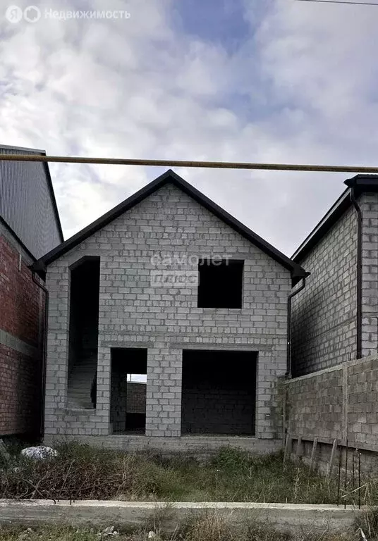 Дом в Махачкала, 3-й Пальмовый тупик (160 м) - Фото 1