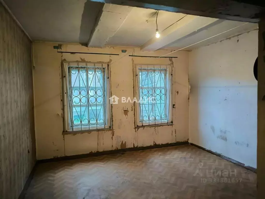 2-к кв. Иркутская область, Иркутск ул. Декабрьских Событий, 69 (31.2 ... - Фото 2