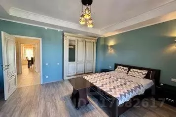 3-к кв. Крым, Ялта ул. Большевистская, 19 (100.0 м) - Фото 0