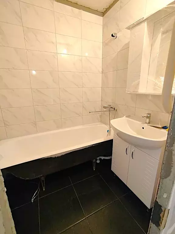 Продаётся 2-к квартира, 57.3 м - Фото 0