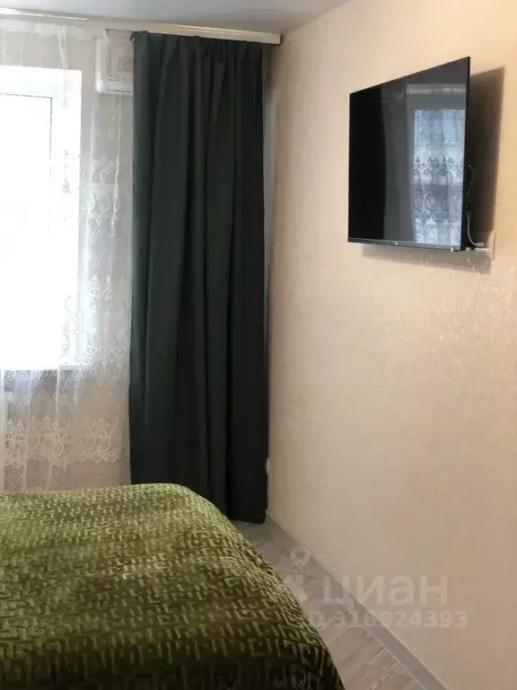 3-к кв. Крым, Саки ул. Кузнецова, 8 (56.0 м) - Фото 1