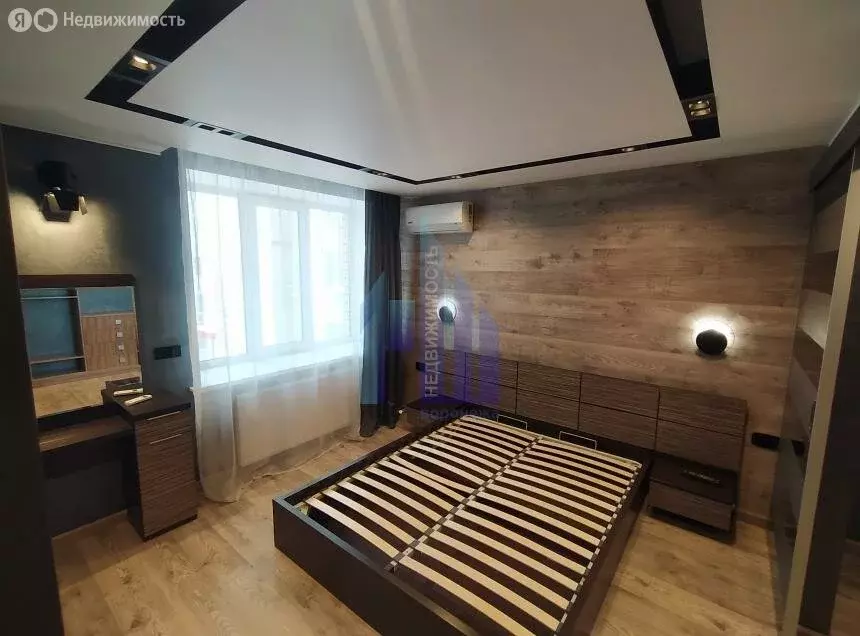 3-комнатная квартира: Воронеж, Олимпийский бульвар, 6 (85 м) - Фото 1