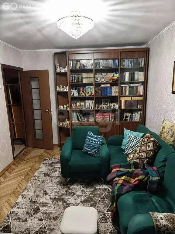 3-комнатная квартира: Санкт-Петербург, Новоизмайловский проспект, 42к2 ... - Фото 2