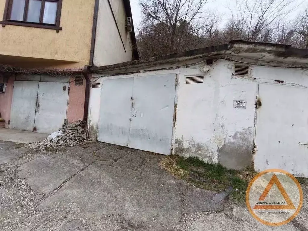 Гараж в Краснодарский край, Туапсе ул. Судоремонтников (58 м) - Фото 1