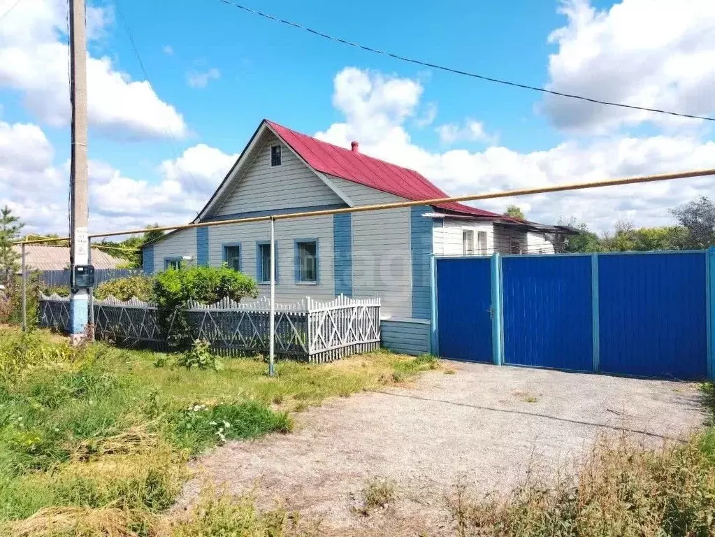 Дом в Белгородская область, Новооскольский муниципальный округ, с. ... - Фото 0