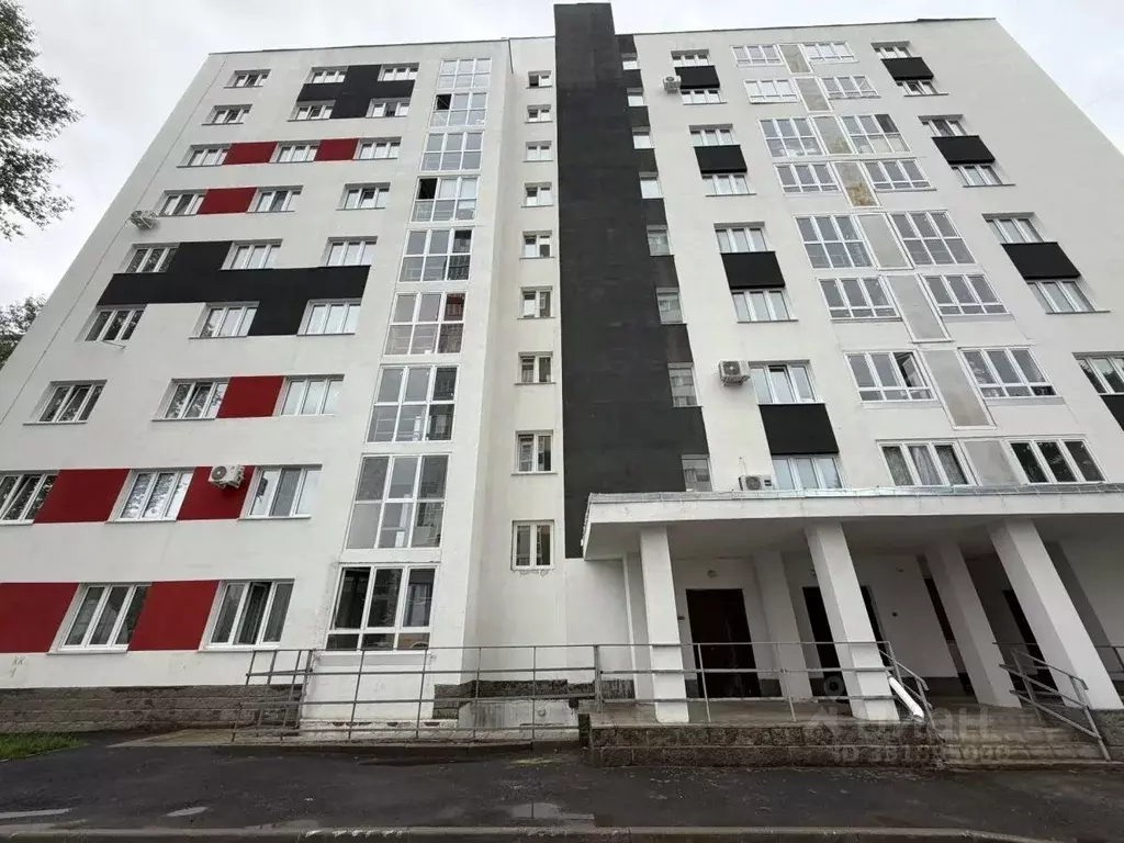 3-к кв. Башкортостан, Уфа ул. Летчиков, 2Д (68.2 м) - Фото 1