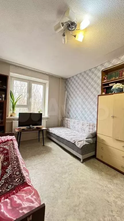 Комната 16,3 м в 1-к., 4/9 эт. - Фото 0
