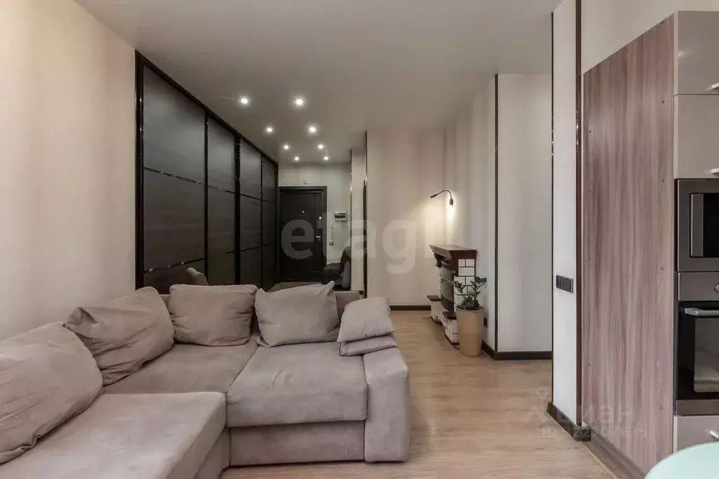 2-к кв. Алтайский край, Барнаул Пролетарская ул., 148 (66.1 м) - Фото 1