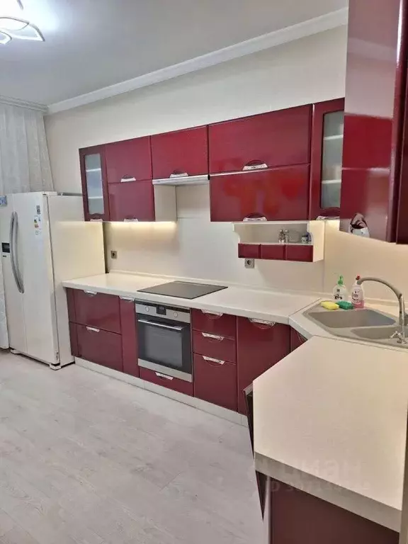 3-к кв. Белгородская область, Старый Оскол Макаренко мкр, 11Б (73.0 м) - Фото 1