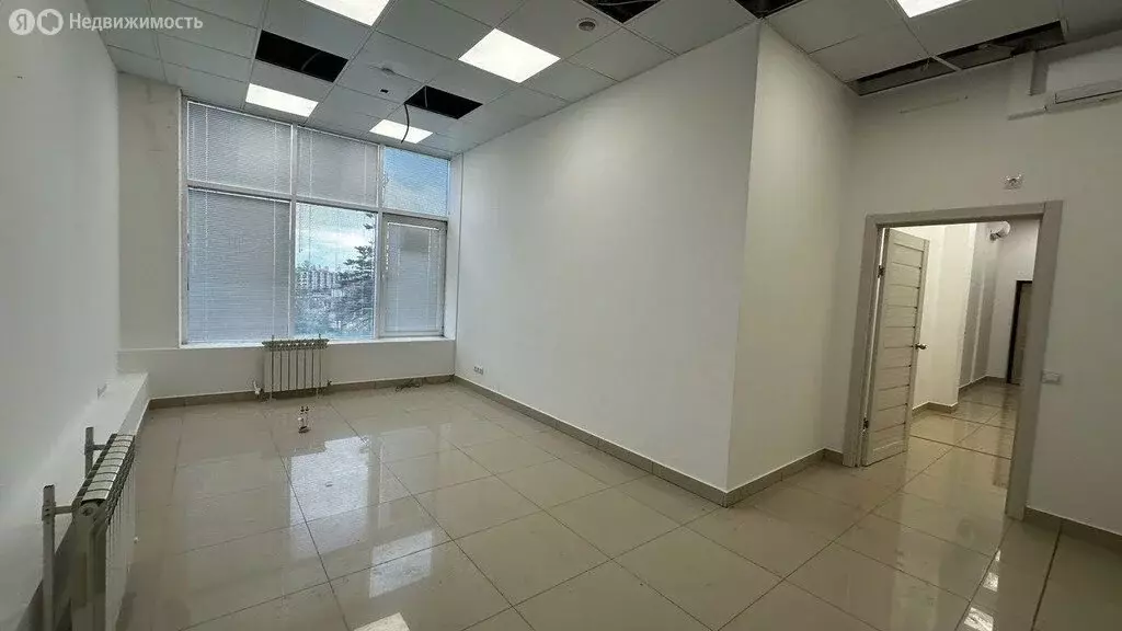 Помещение свободного назначения (227 м) - Фото 0