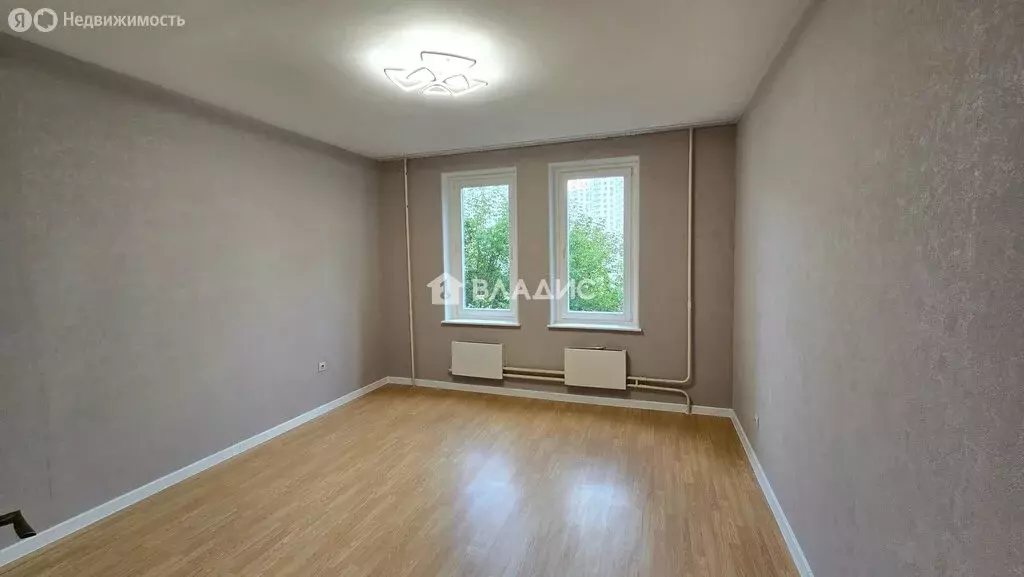 2-комнатная квартира: Подольск, улица 43-й Армии, 21 (73.5 м) - Фото 1