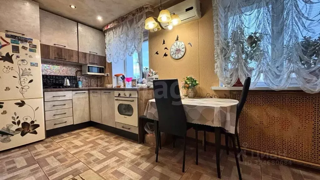 3-к кв. Оренбургская область, Оренбург Беляевская ул., 49 (49.3 м) - Фото 2