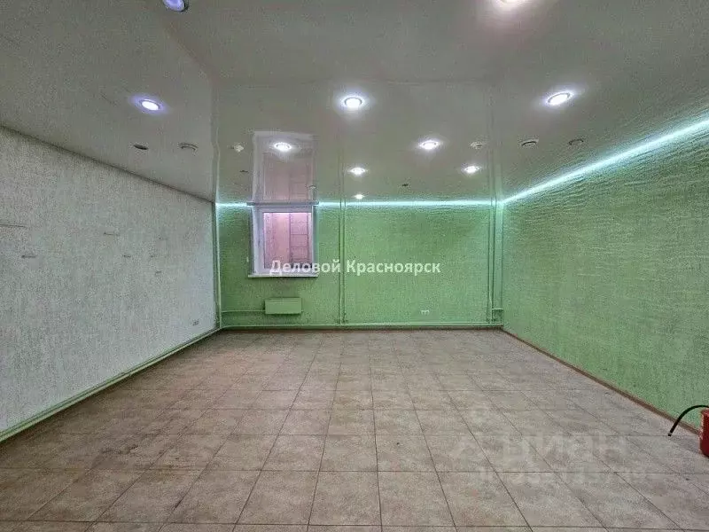 Торговая площадь в Красноярский край, Красноярск ул. Авиаторов, 62 (50 ... - Фото 0