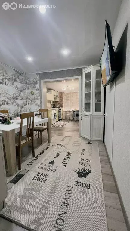 3-комнатная квартира: Кореновск, улица Фрунзе, 205 (83.1 м) - Фото 1