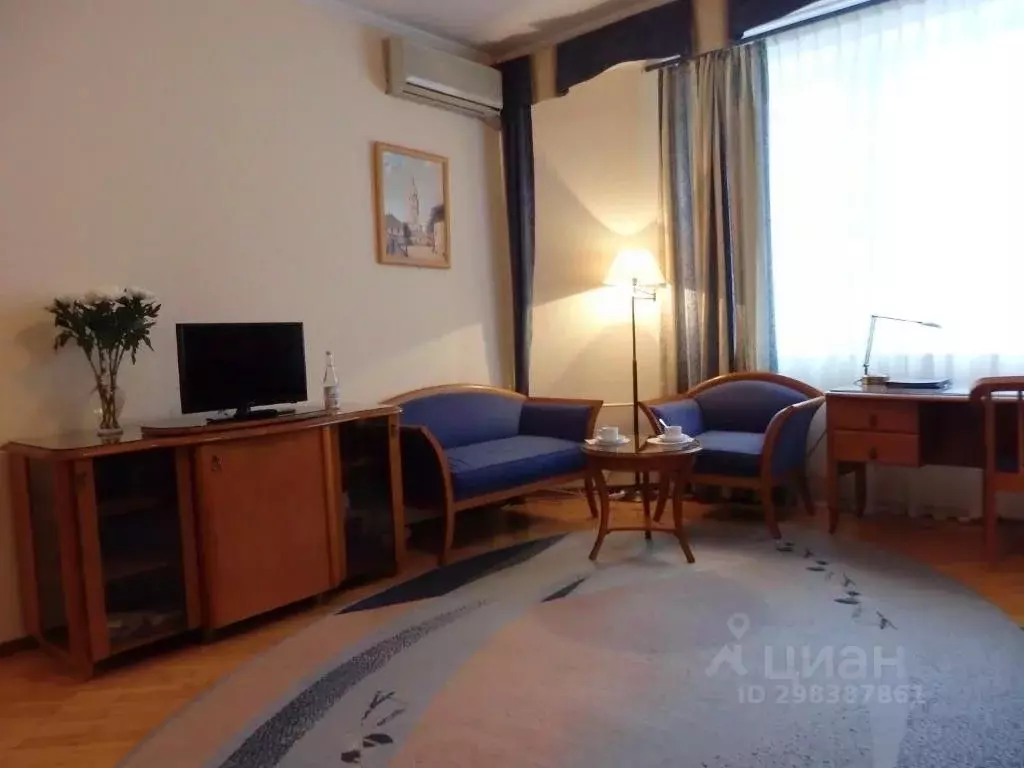 Комната Москва Озерковская наб., 50С2 (10.0 м) - Фото 1