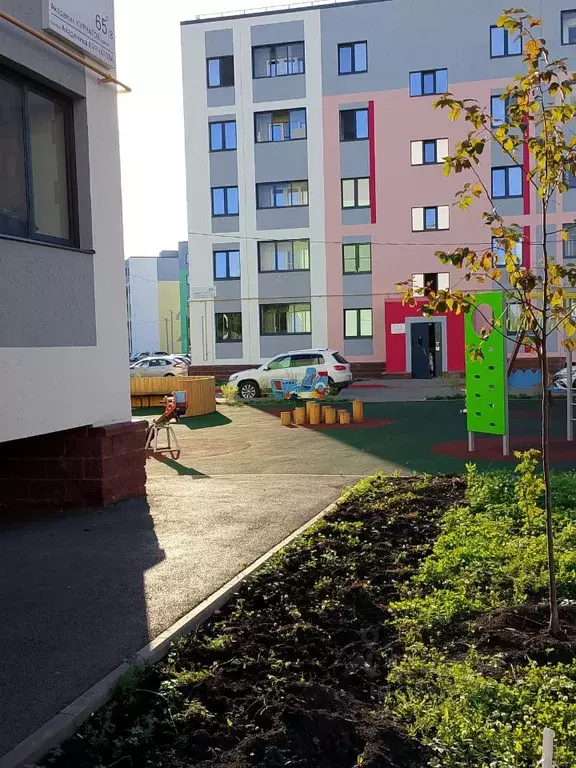 3-к кв. Башкортостан, Уфа ул. Академика Курчатова (66.14 м) - Фото 1