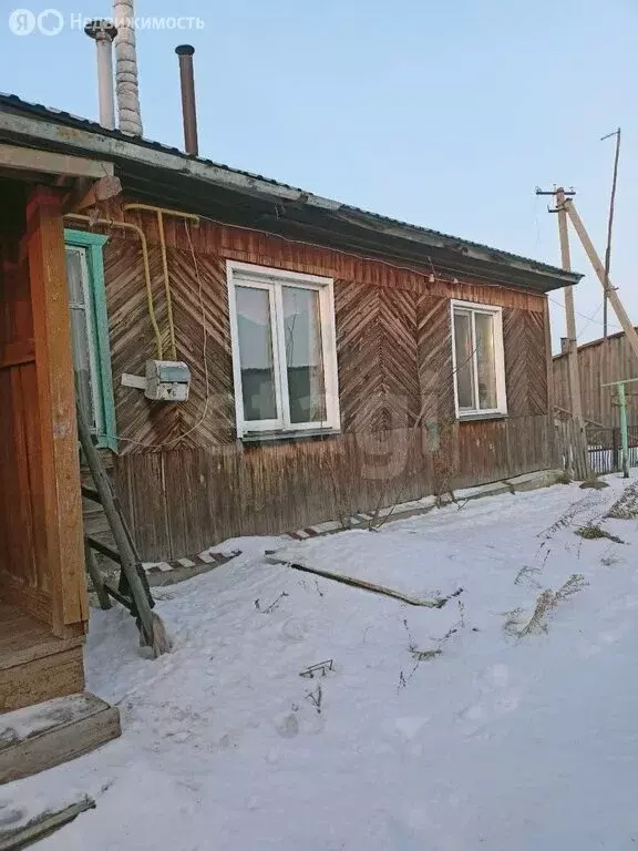 Дом в село Менщиково, улица Гагарина (30.9 м) - Фото 1
