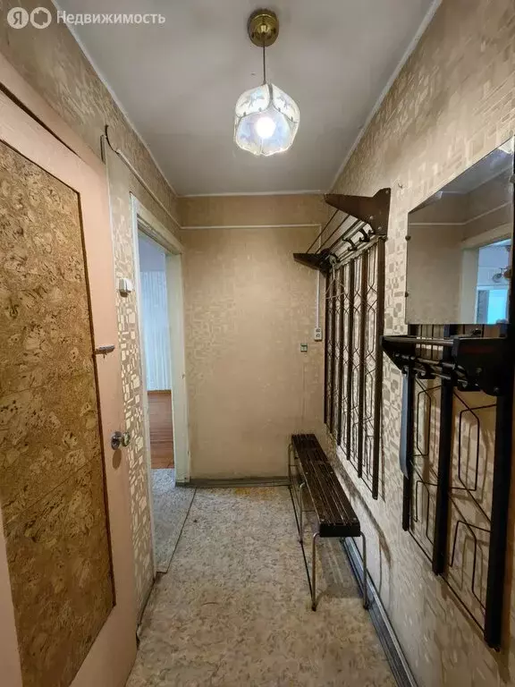 2-комнатная квартира: Иркутск, улица Марата, 6 (42 м) - Фото 1